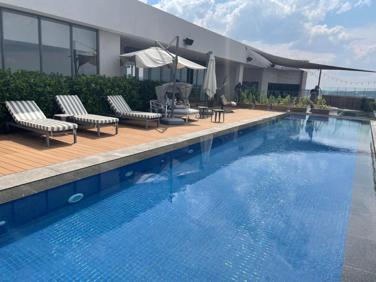 Menlyn Maine Trilogy Hotel Pretoria-Noord Kültér fotó