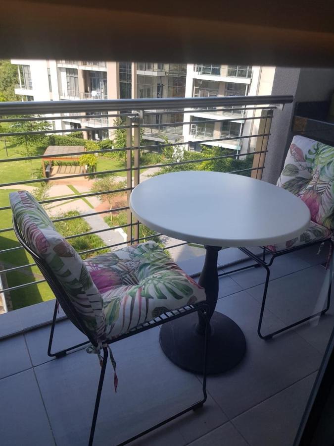 Menlyn Maine Trilogy Hotel Pretoria-Noord Kültér fotó